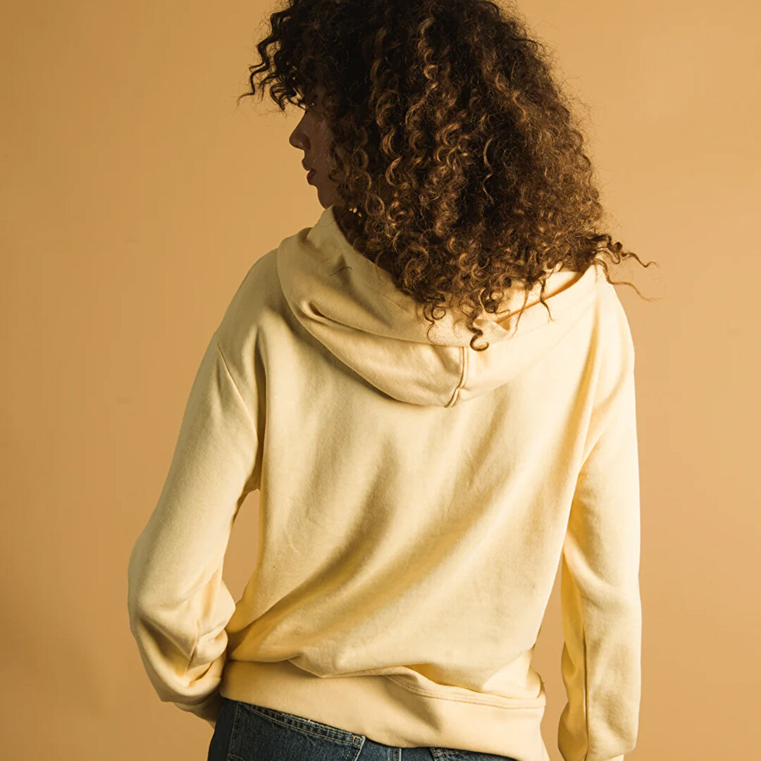 Levi s Graphic Standard Hoodie Kad n Sar Kapu onlu Sweatshirt