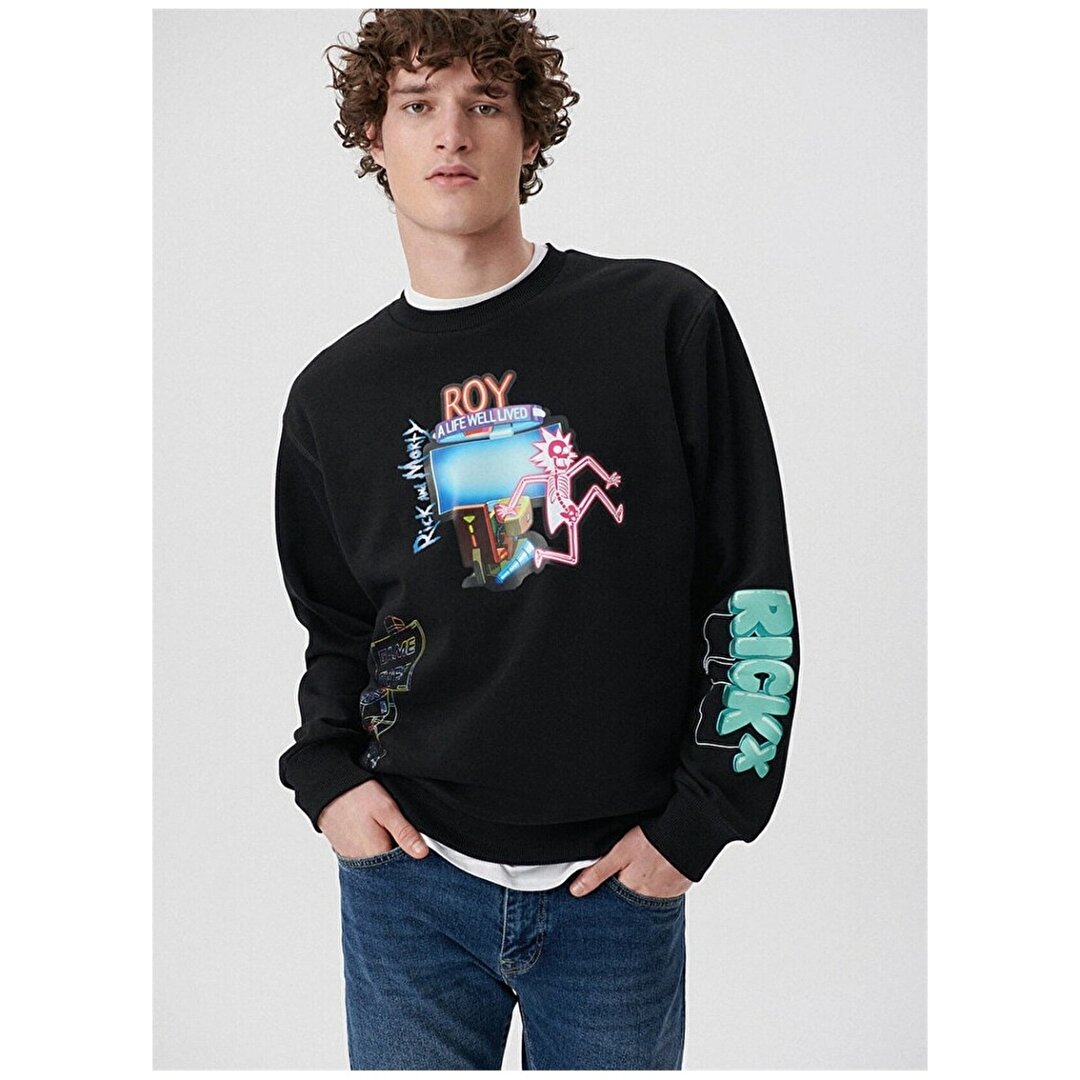 Rick morty sweatshirt cheap