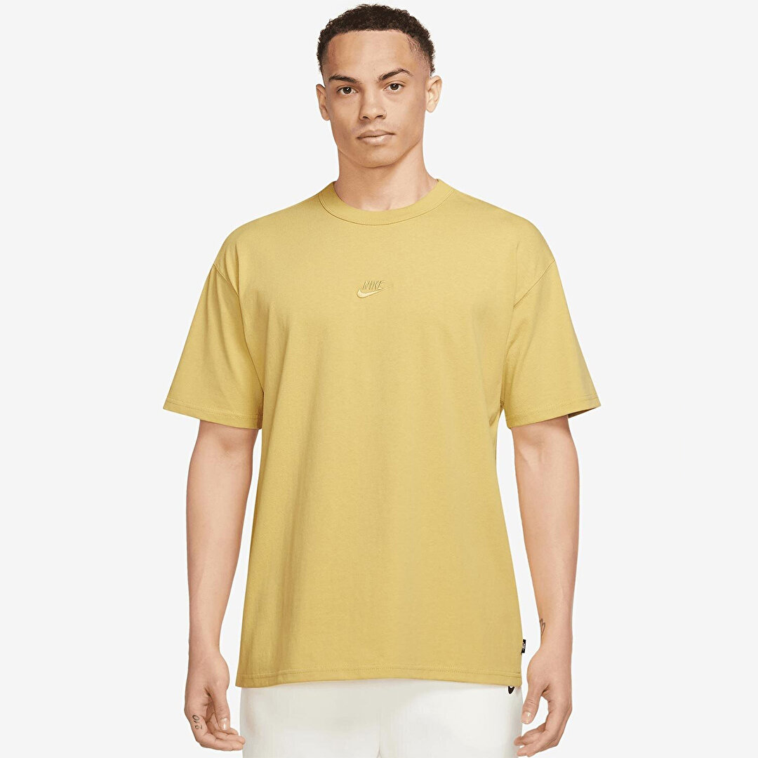 Nike sportswear yellow clearance